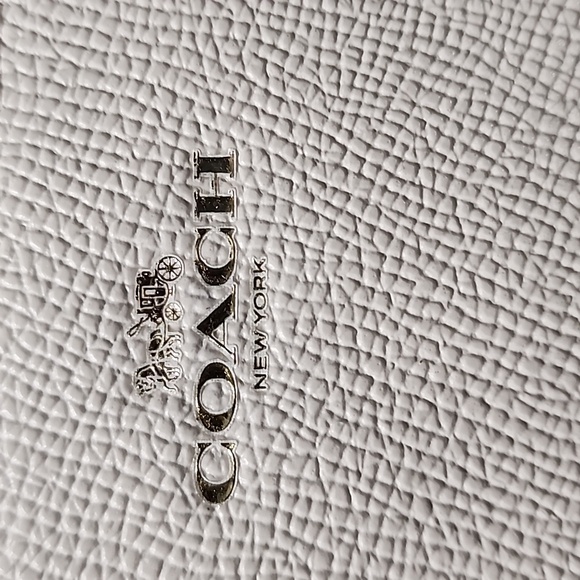 Coach Corner Zip Wristlet | Chalk - Picture 4 of 5